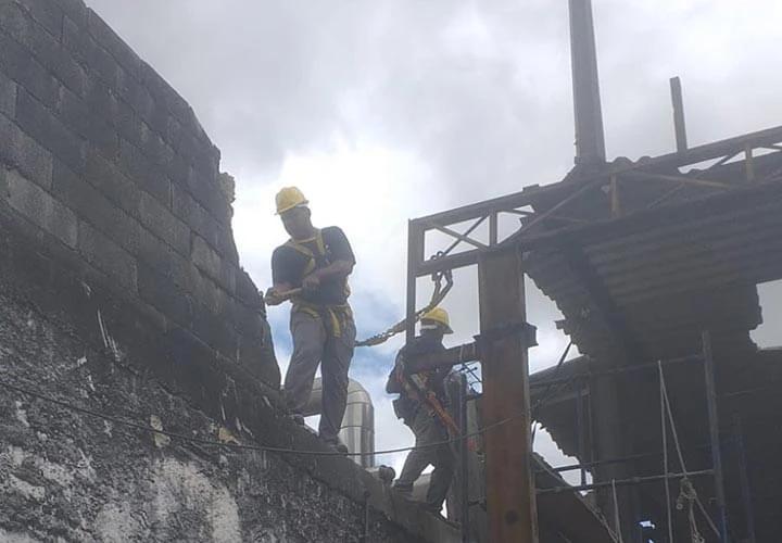 Demolição de alvenaria no Rio de Janeiro