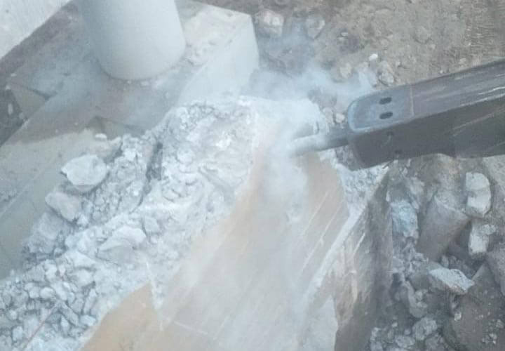 Funcional: demolição de concreto armado no Rio de Janeiro